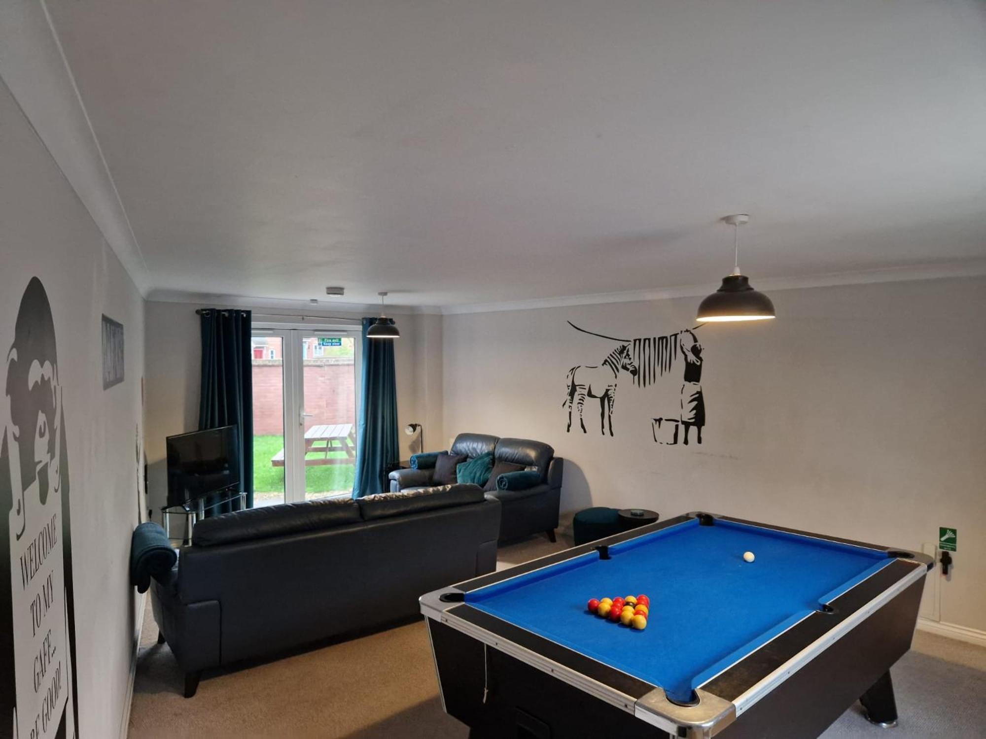 Hereford - Finch House - Modern 4 Bedroom House Located In South Hereford, Dog Friendly With Nearby Countryside, Pool Table, Sleeps Up To 10 Guests - Hosted By Rentmyhouse Ngoại thất bức ảnh